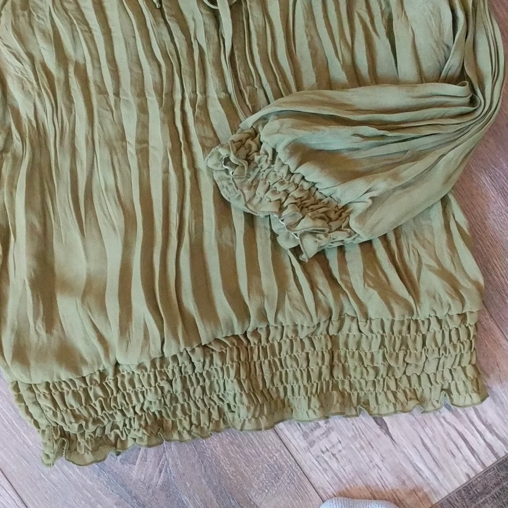 Michele Michele Boho Blouse - Picture 2 of 7